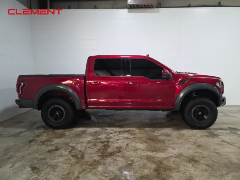 More photos of 2019 Ford F-150 Raptor at Clement Ford, MO