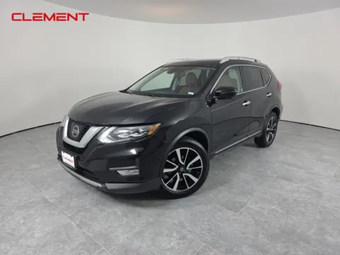 Black 2017 Nissan Rogue SL for sale in Wentzville, MO