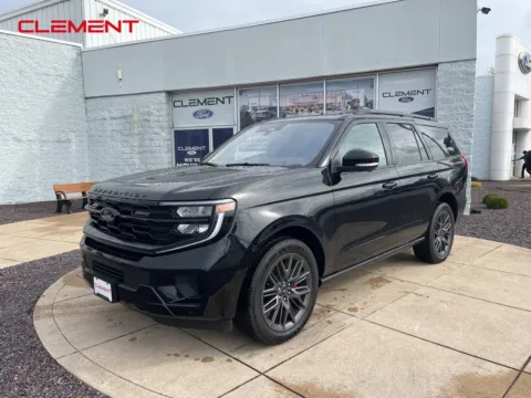 Black 2025 Ford Expedition Platinum for sale in O'Fallon, MO