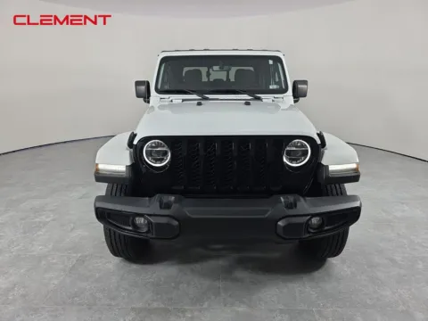 Photos of 2022 Jeep Gladiator Altitude for sale in Wentzville, MO at Clement Ford