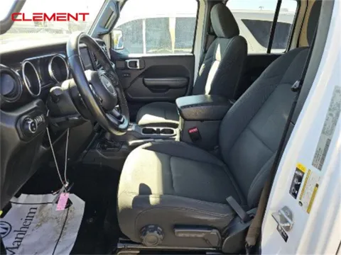 Another view of 2022 Jeep Gladiator Altitude for sale in O'Fallon, MO at Clement Ford