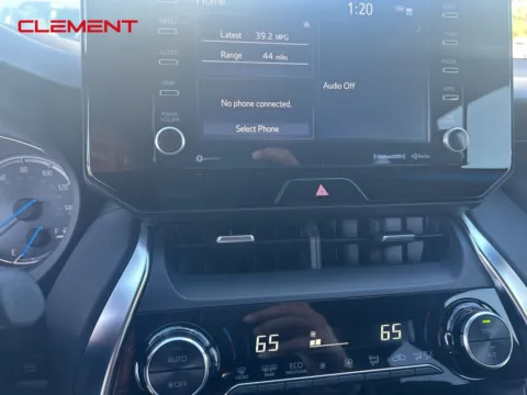 Photos of 2021 Toyota Venza for sale in Wentzville, MO at Clement Ford