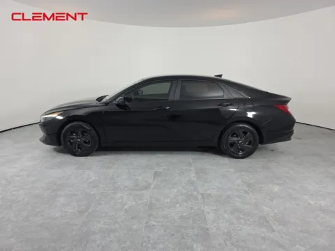 More photos of 2023 Hyundai Elantra Hybrid Blue at Clement Ford, MO