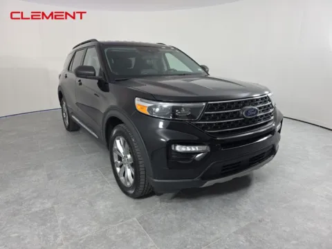 Another view of 2022 Ford Explorer XLT for sale in Wentzville, MO at Clement Ford