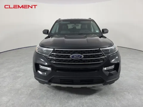 Photos of 2022 Ford Explorer XLT for sale in Wentzville, MO at Clement Ford