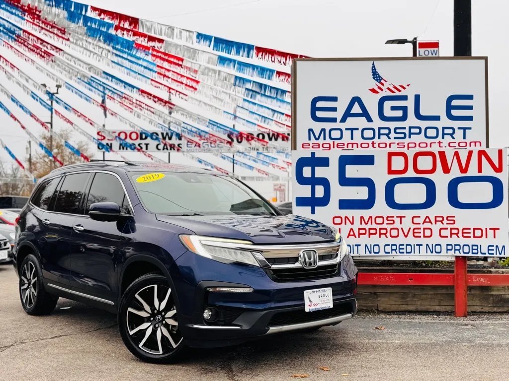 2019 HONDA PILOT TOURING W/REAR CAPTAIN'S CHAIR