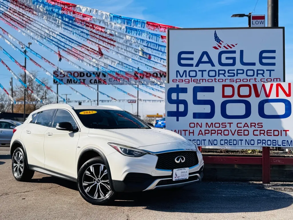 2017 INFINITI QX30 PREMIUM