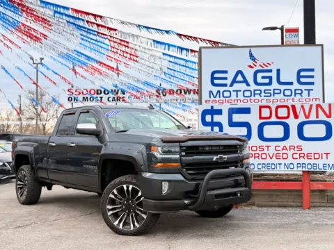 Gray 2017 CHEVROLET SILVERADO 1500 LT for sale in Hobart, IN