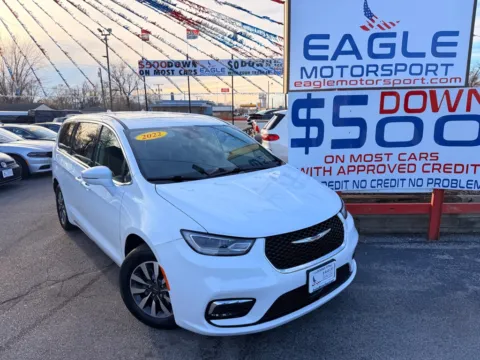 More photos of 2022 CHRYSLER PACIFICA HYBRID TOURING L at Eagle Motorsport Used Car Dealer Bad Credit Auto Finance Northwest Indiana, IN