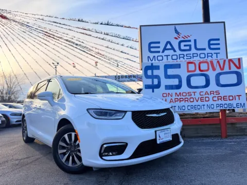 More photos of 2022 CHRYSLER PACIFICA HYBRID TOURING L at Eagle Motorsport Used Car Dealer Bad Credit Auto Finance Northwest Indiana, IN