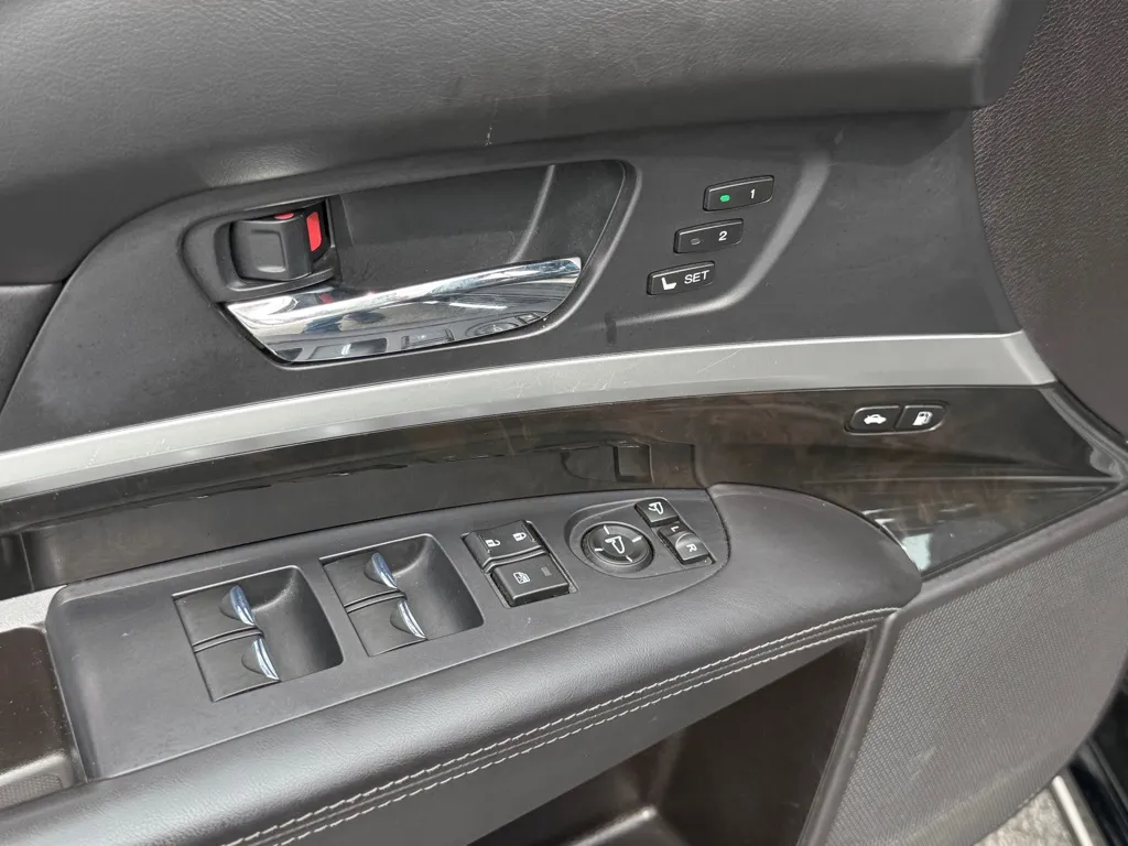 2018 Acura RLX Base - Photo 21