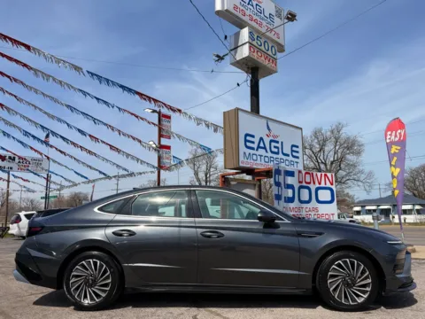 More photos of 2025 HYUNDAI SONATA HYBRID at Eagle Motorsport Used Car Dealer Bad Credit Auto Finance Northwest Indiana, IN