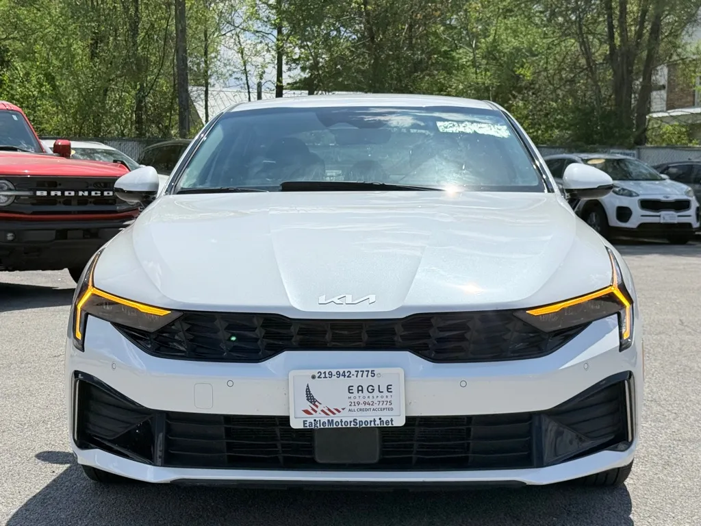 2025 Kia K5 LXS - Photo 12