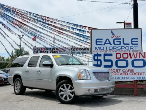 Silver 2014 GMC YUKON XL DENALI for sale in Hobart, IN