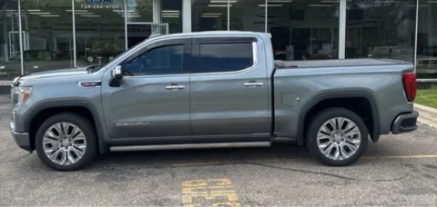 More photos of 2022 GMC SIERRA LIMITED 1500 DENALI at Eagle Motorsport Used Car Dealer Bad Credit Auto Finance Northwest Indiana, IN