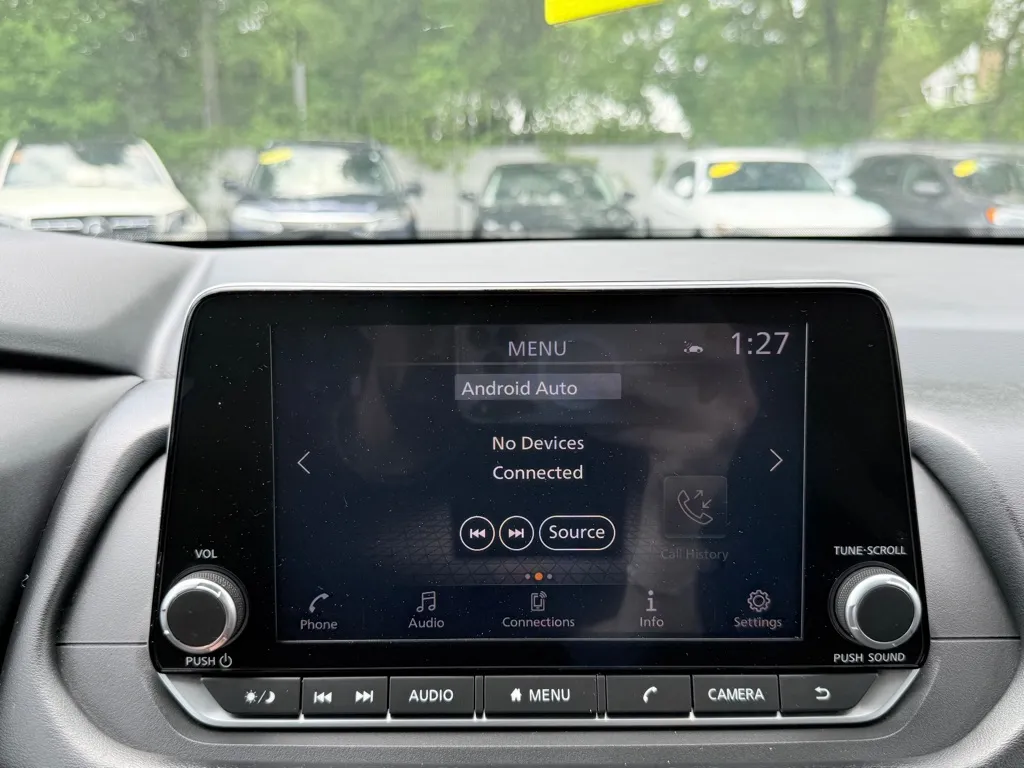 2024 Nissan Rogue SV - Photo 32