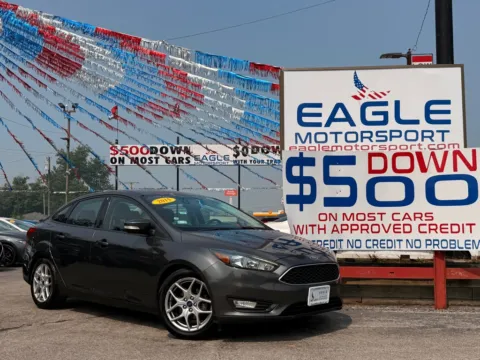 Gray 2015 FORD FOCUS SE for sale in Hobart, IN