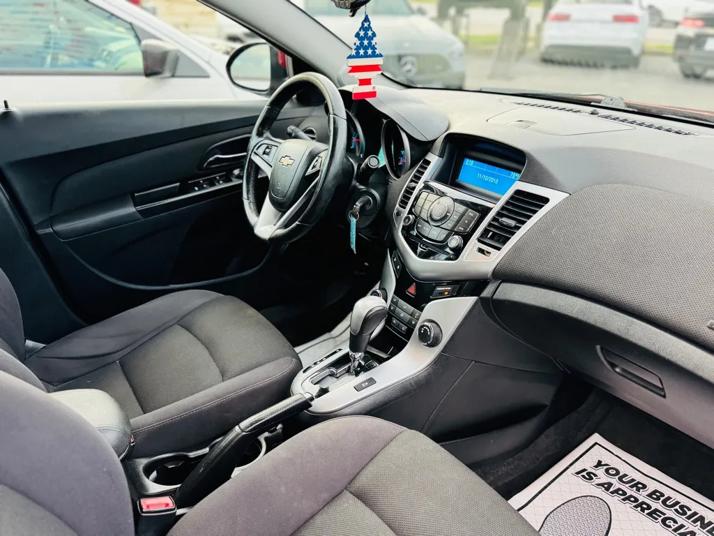 2012 Chevrolet Cruze ECO - Photo 24