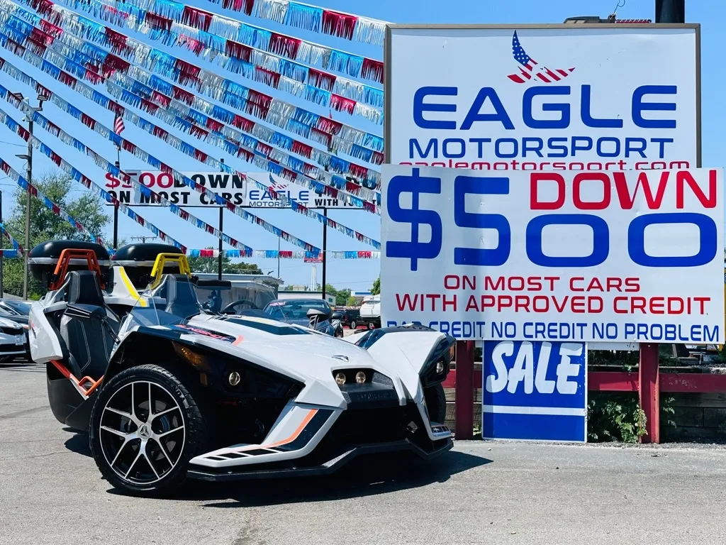 2017 Slingshot Slingshot Open Cab photo 18