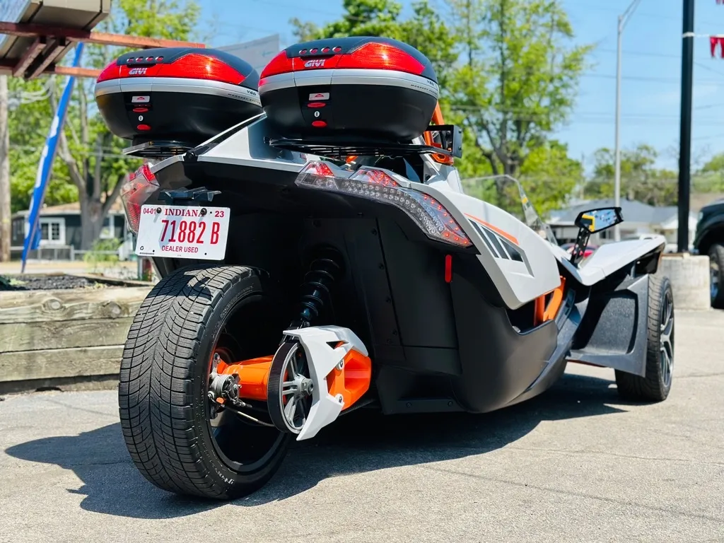 2017 Slingshot Slingshot Open Cab photo 13