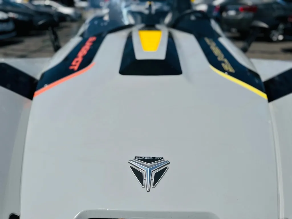 2017 Slingshot Slingshot Open Cab photo 6