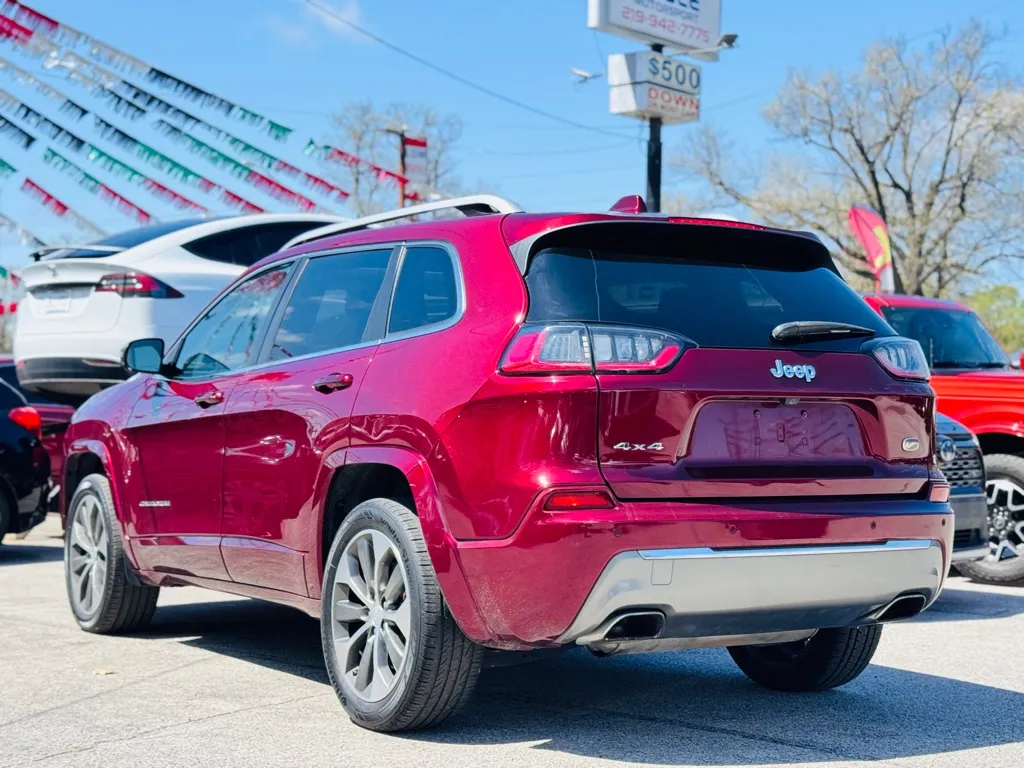2019 Jeep Cherokee Overland photo 5