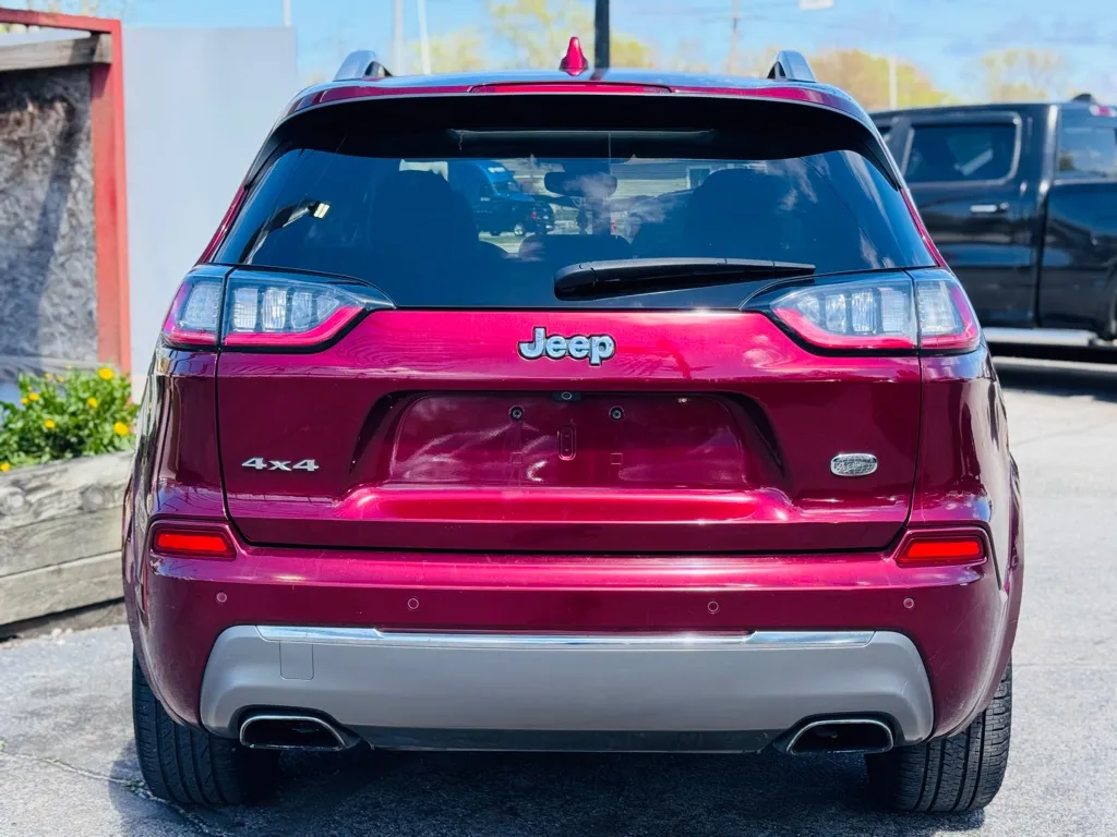 2019 Jeep Cherokee Overland photo 22