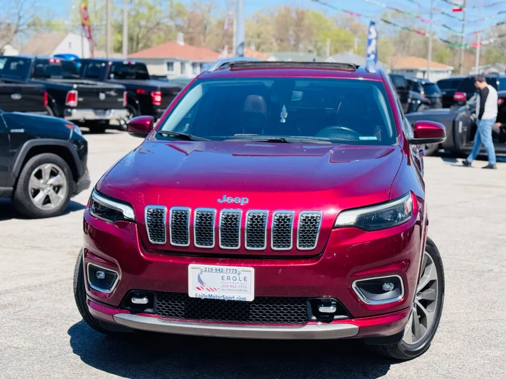 2019 Jeep Cherokee Overland photo 25
