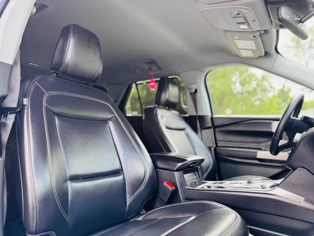 2024 Ford Explorer Limited photo 21