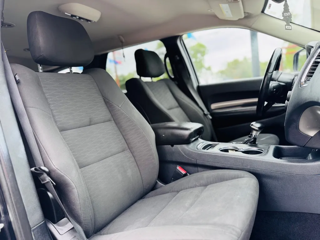 2018 Dodge Durango SXT photo 26