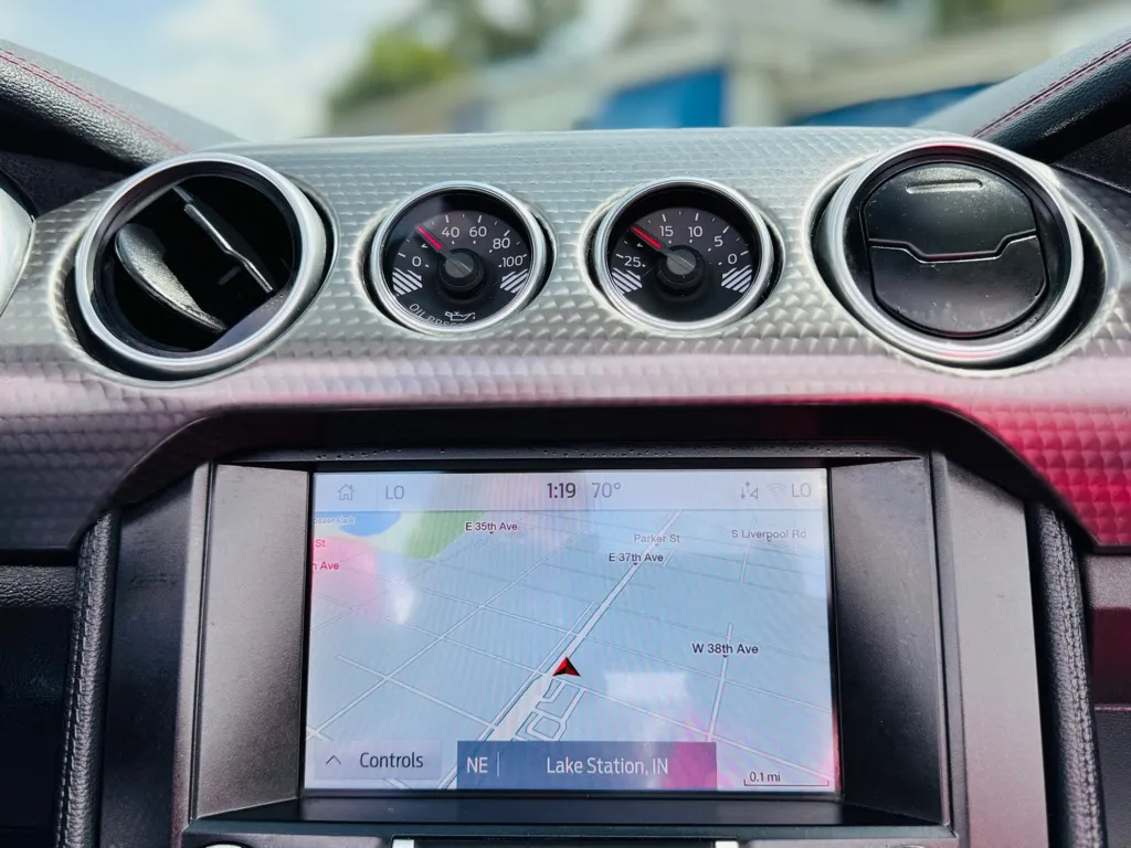 2020 Ford Mustang GT Convertible photo 43