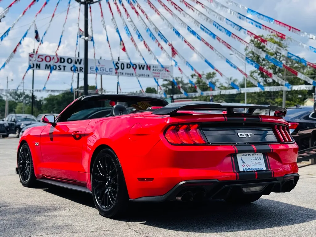 2020 Ford Mustang GT Convertible photo 19