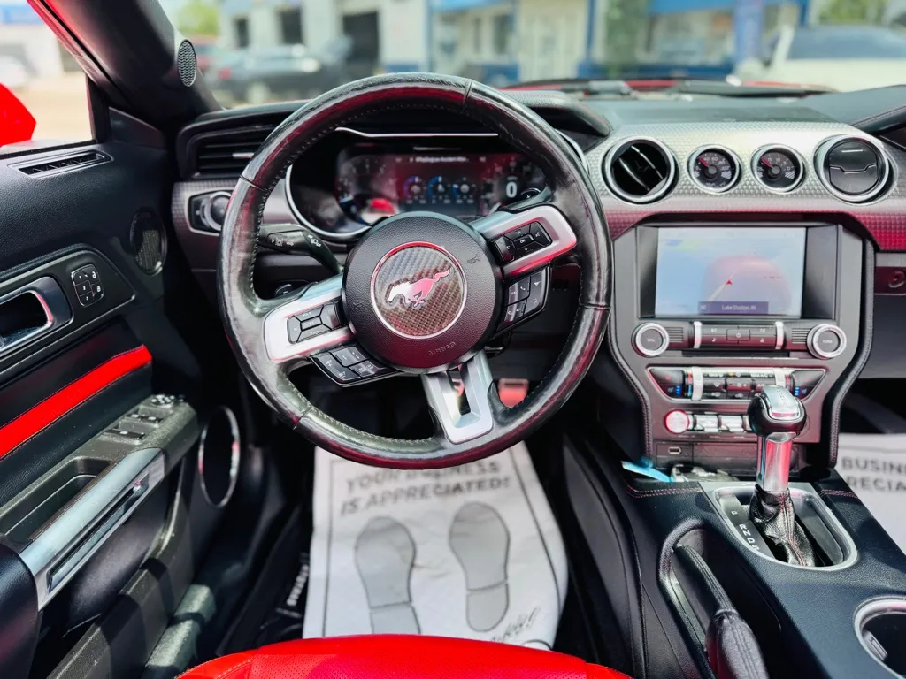2020 Ford Mustang GT Convertible photo 41