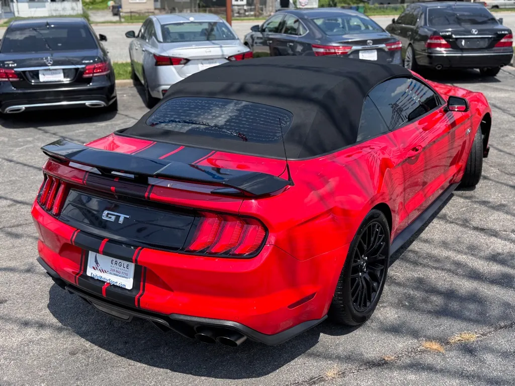 2020 Ford Mustang GT Convertible photo 33