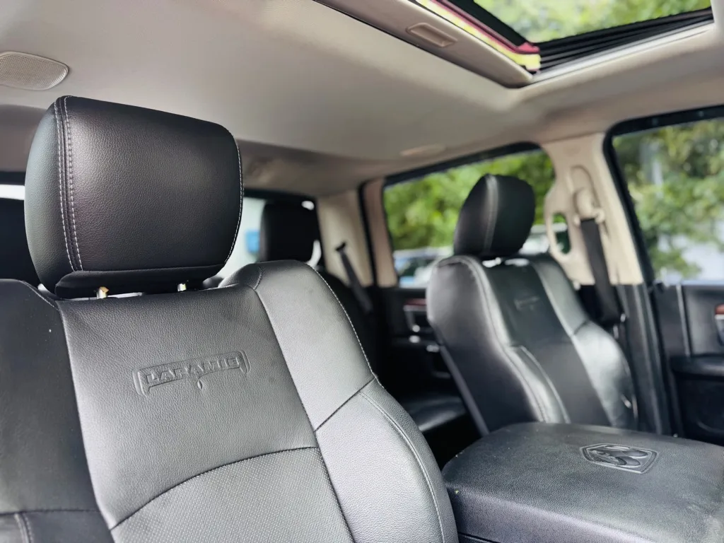 2015 Ram 1500 Laramie photo 39
