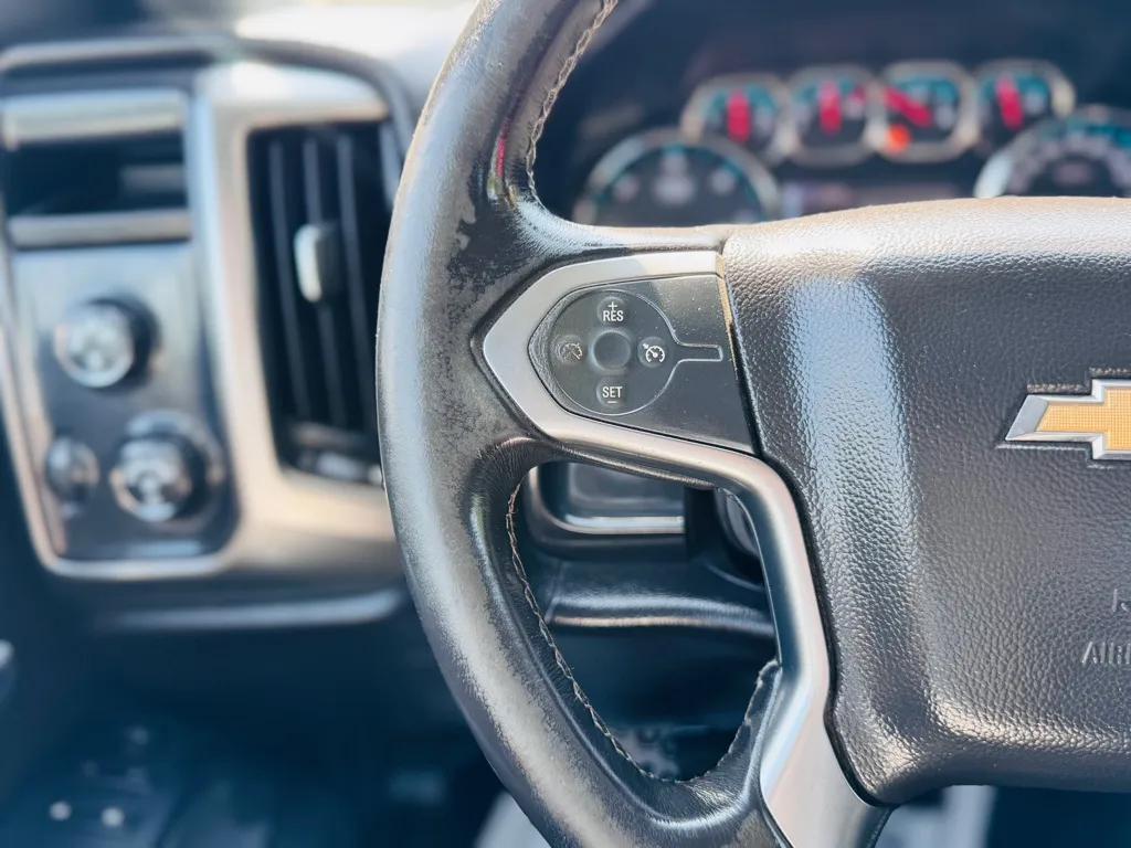 2015 Chevrolet Silverado 1500 LT photo 7