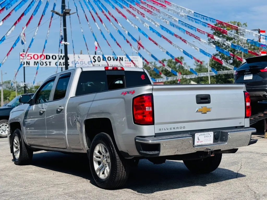 2015 Chevrolet Silverado 1500 LT photo 2