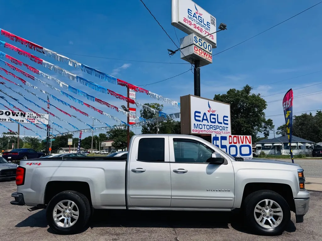 2015 Chevrolet Silverado 1500 LT photo 21