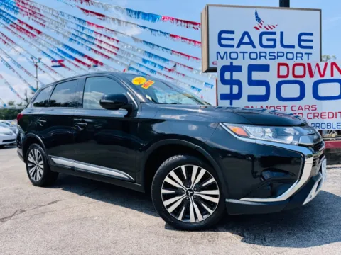 More photos of 2019 MITSUBISHI OUTLANDER SE at Eagle Motorsport Used Cars, IN
