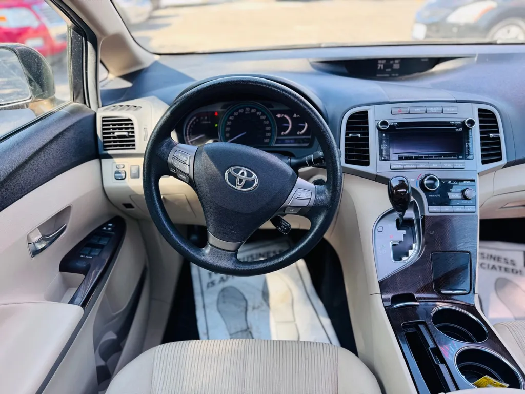 2011 Toyota Venza photo 27