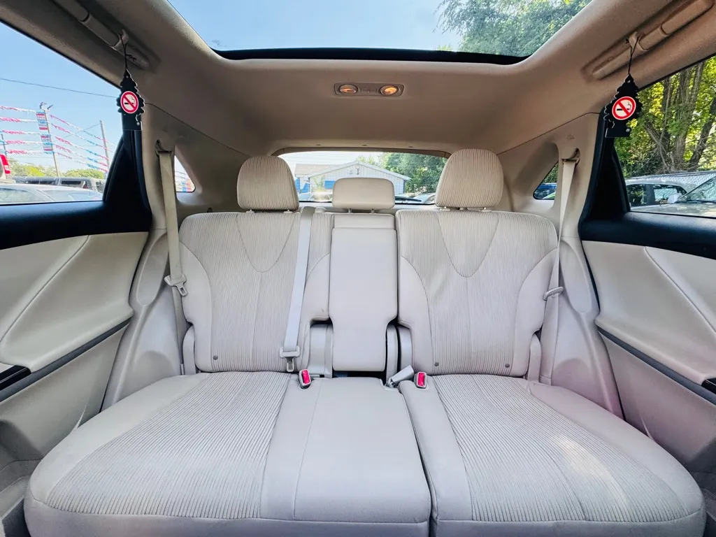 2011 Toyota Venza photo 15