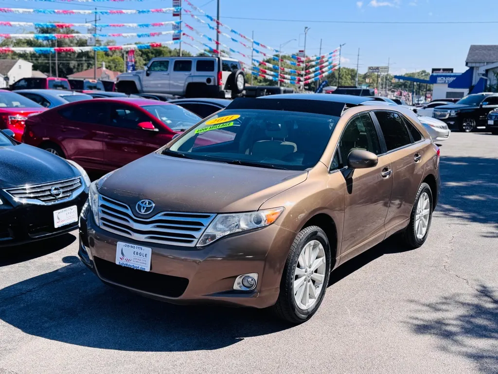 2011 Toyota Venza photo 2