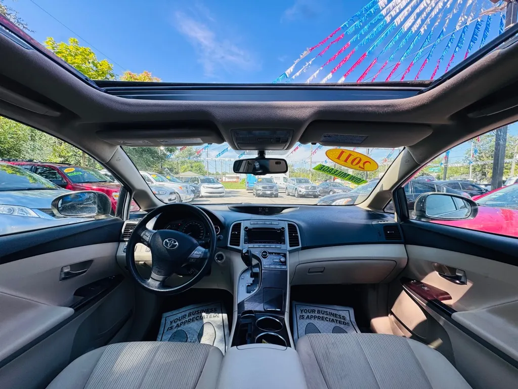 2011 Toyota Venza photo 26