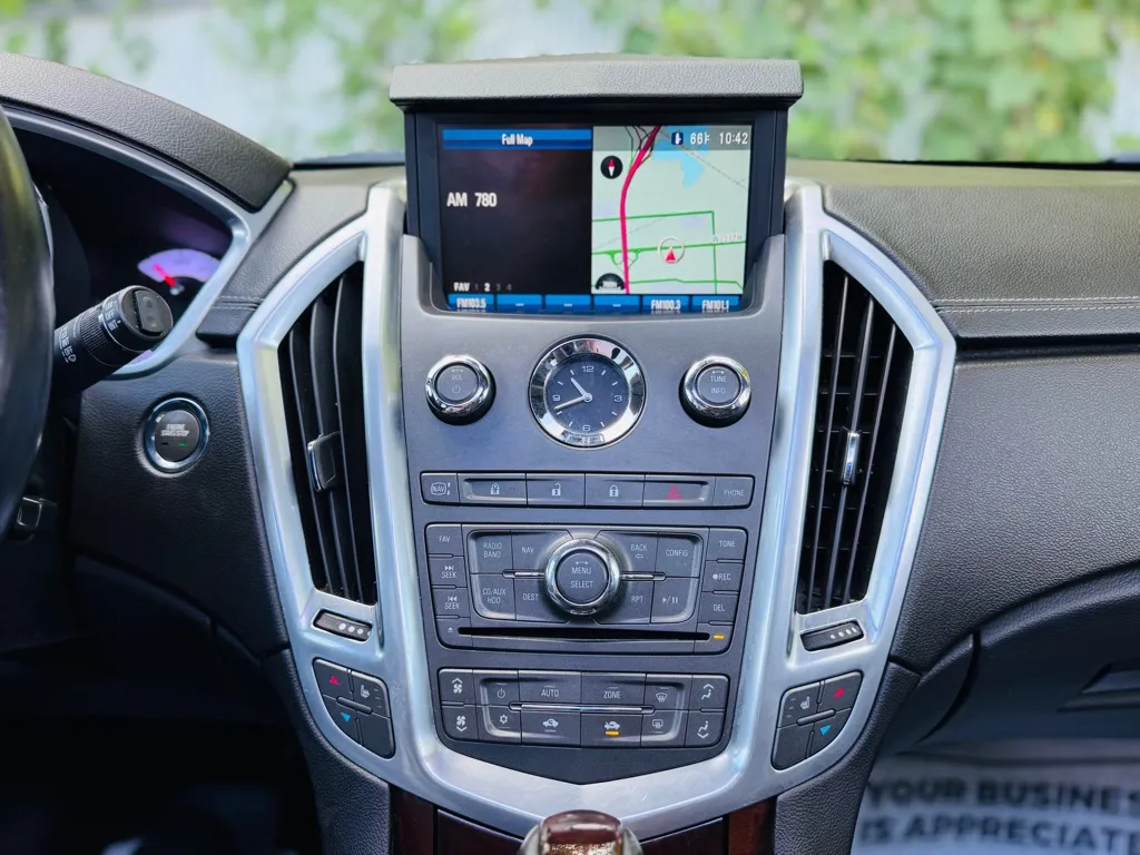 2012 Cadillac SRX Performance photo 12
