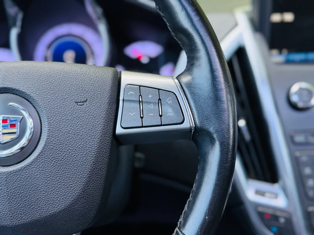 2012 Cadillac SRX Performance photo 11