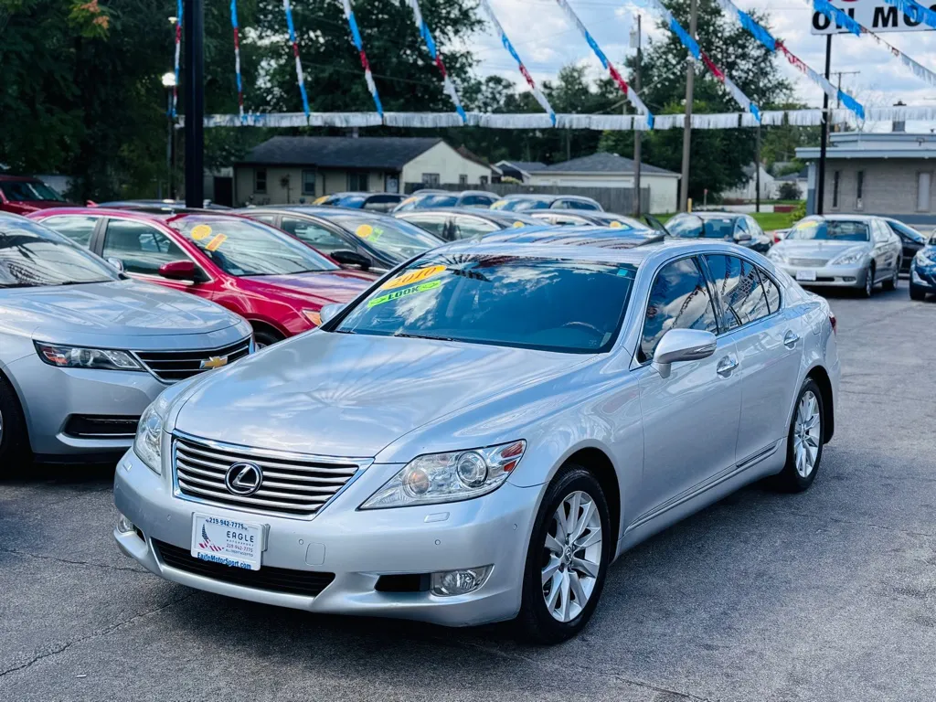 2010 Lexus LS 460 photo 37