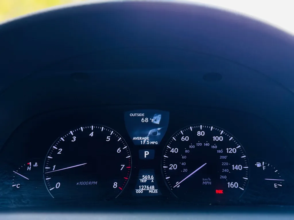 2010 Lexus LS 460 photo 44