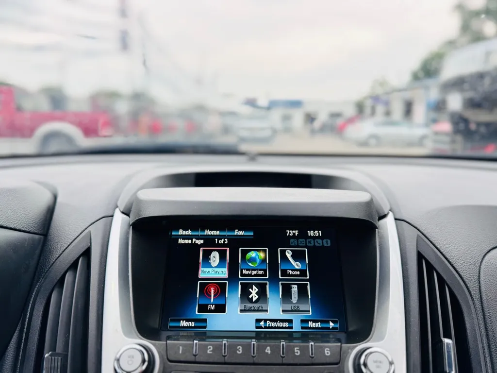 2014 Chevrolet Equinox LTZ photo 23
