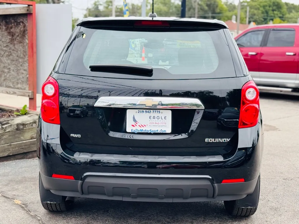 2015 Chevrolet Equinox LS photo 13