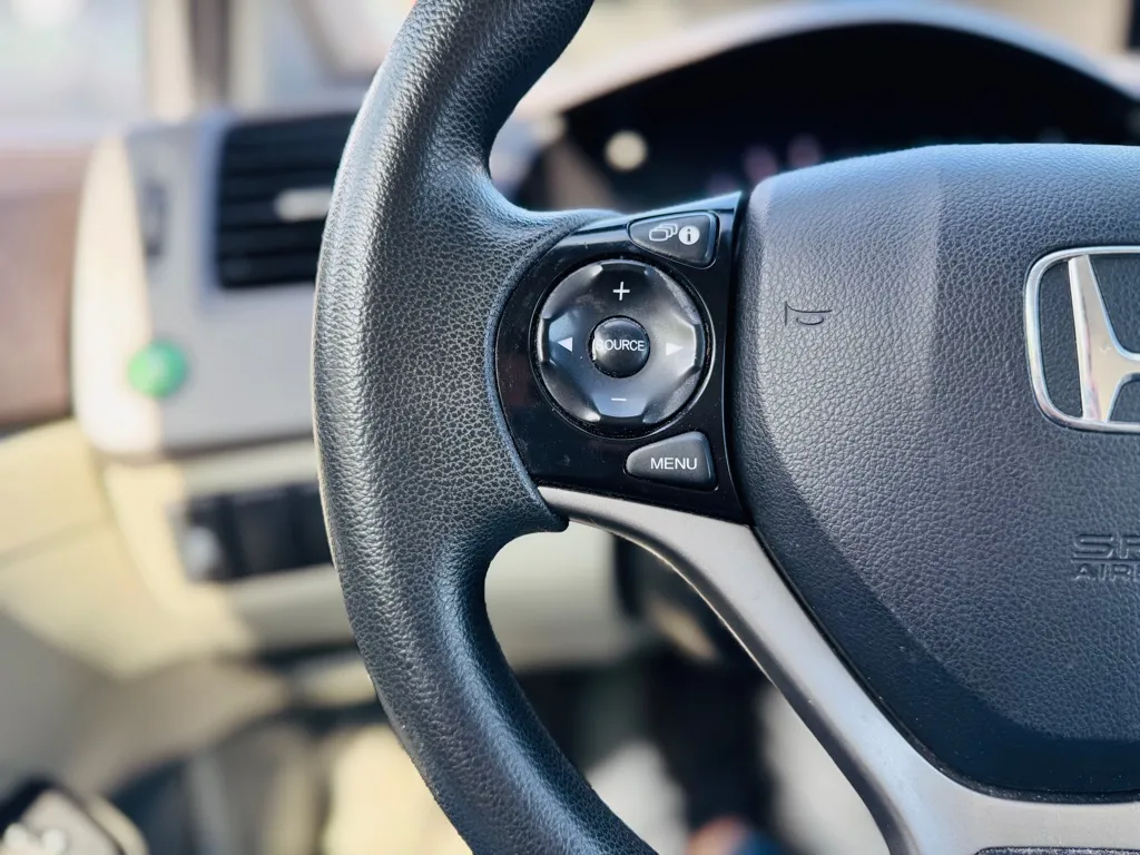 2012 Honda Civic LX photo 24